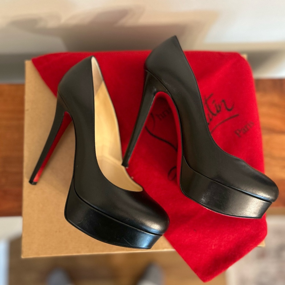 Christian Louboutin Bianca 140 Pump
